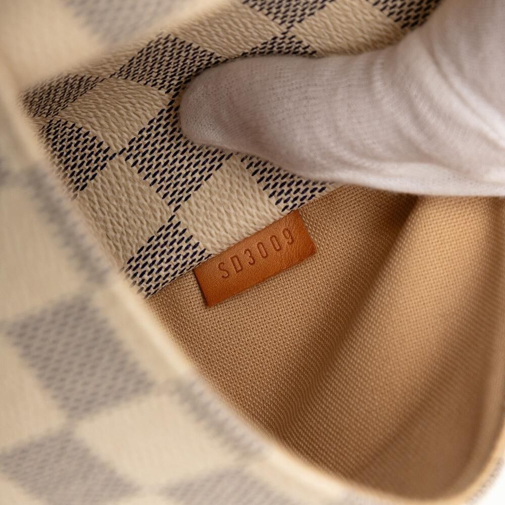 Louis Vuitton Totally