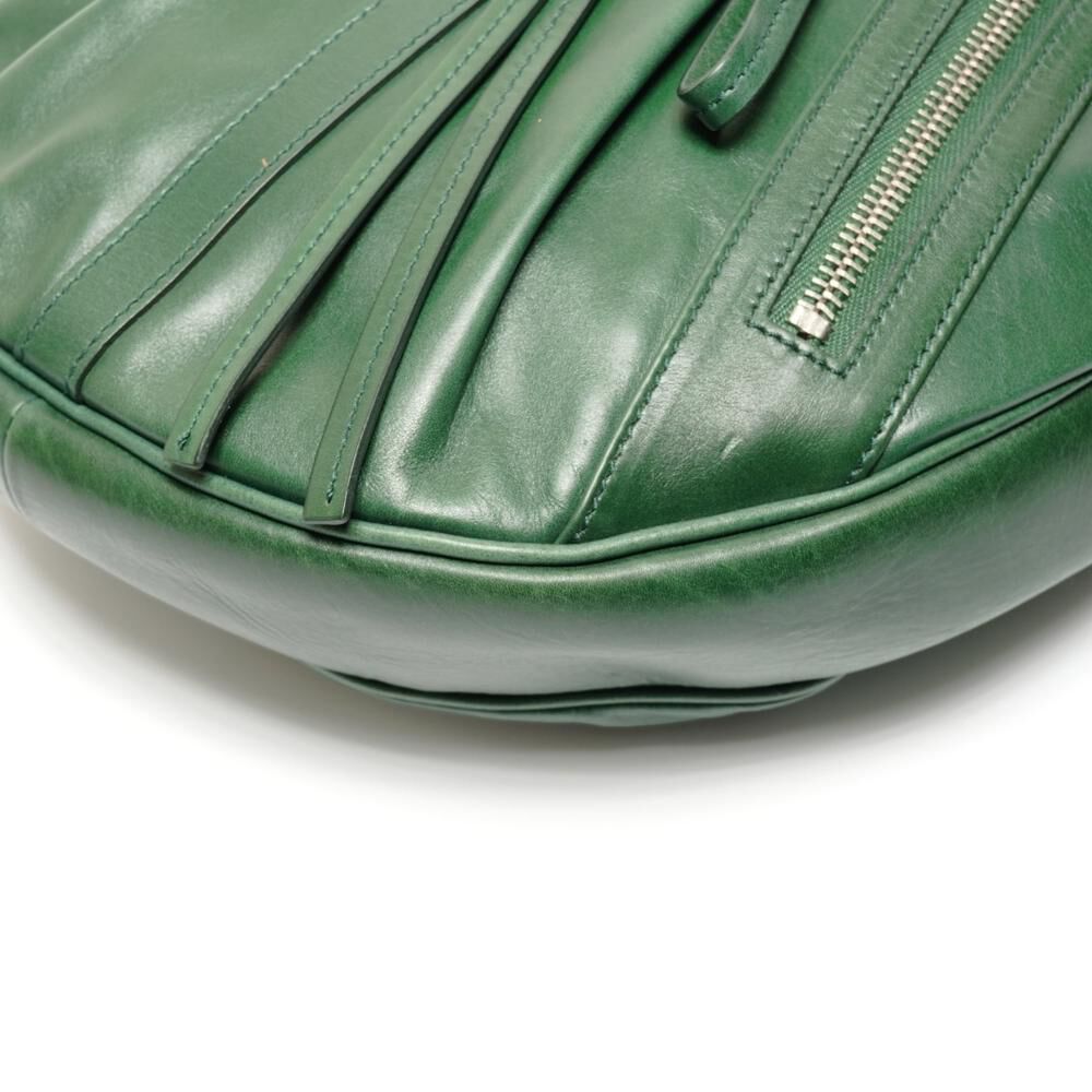 Yves Saint Laurent Shoulder Bag