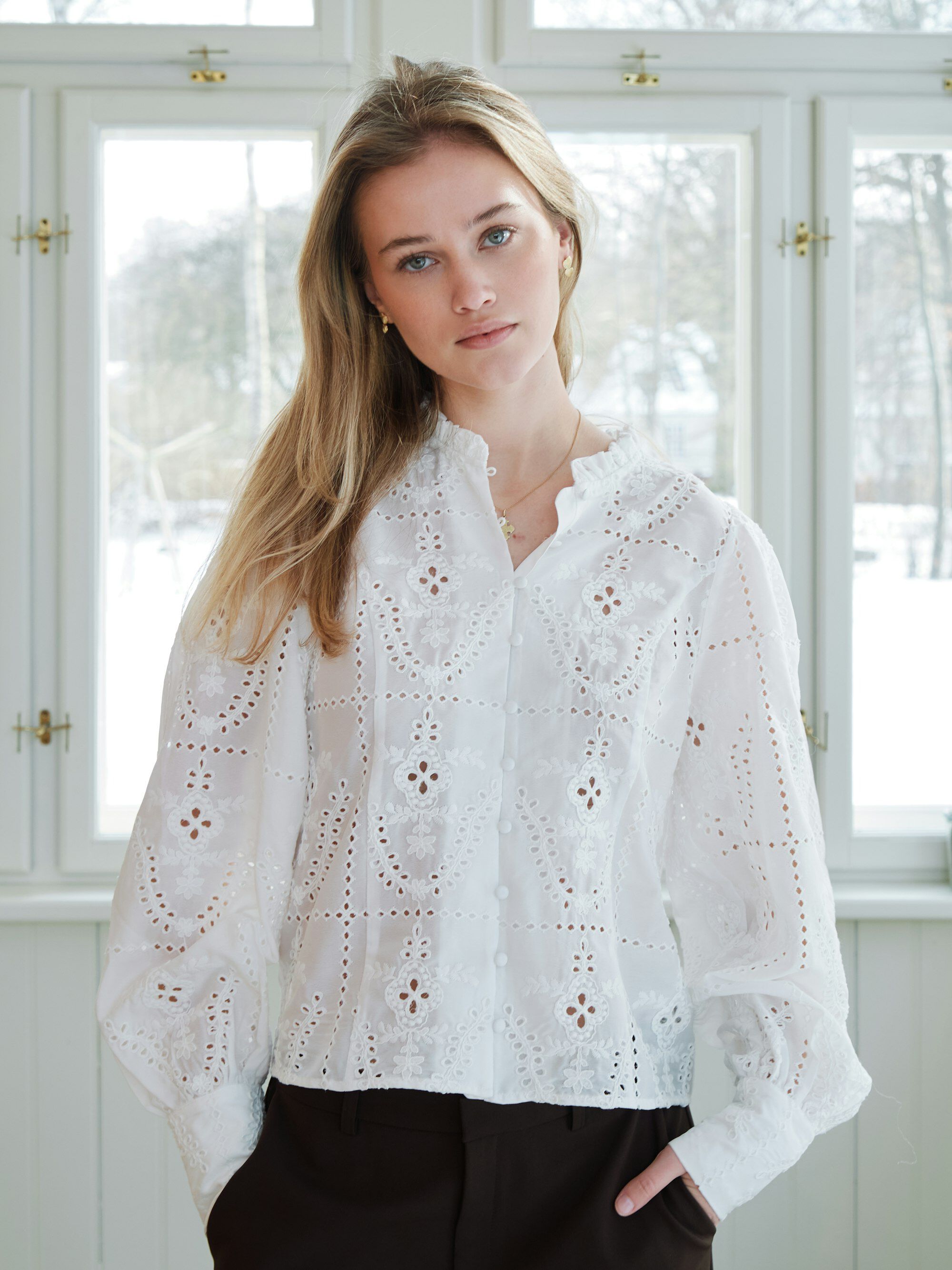 Gilda Embroidery Blouse