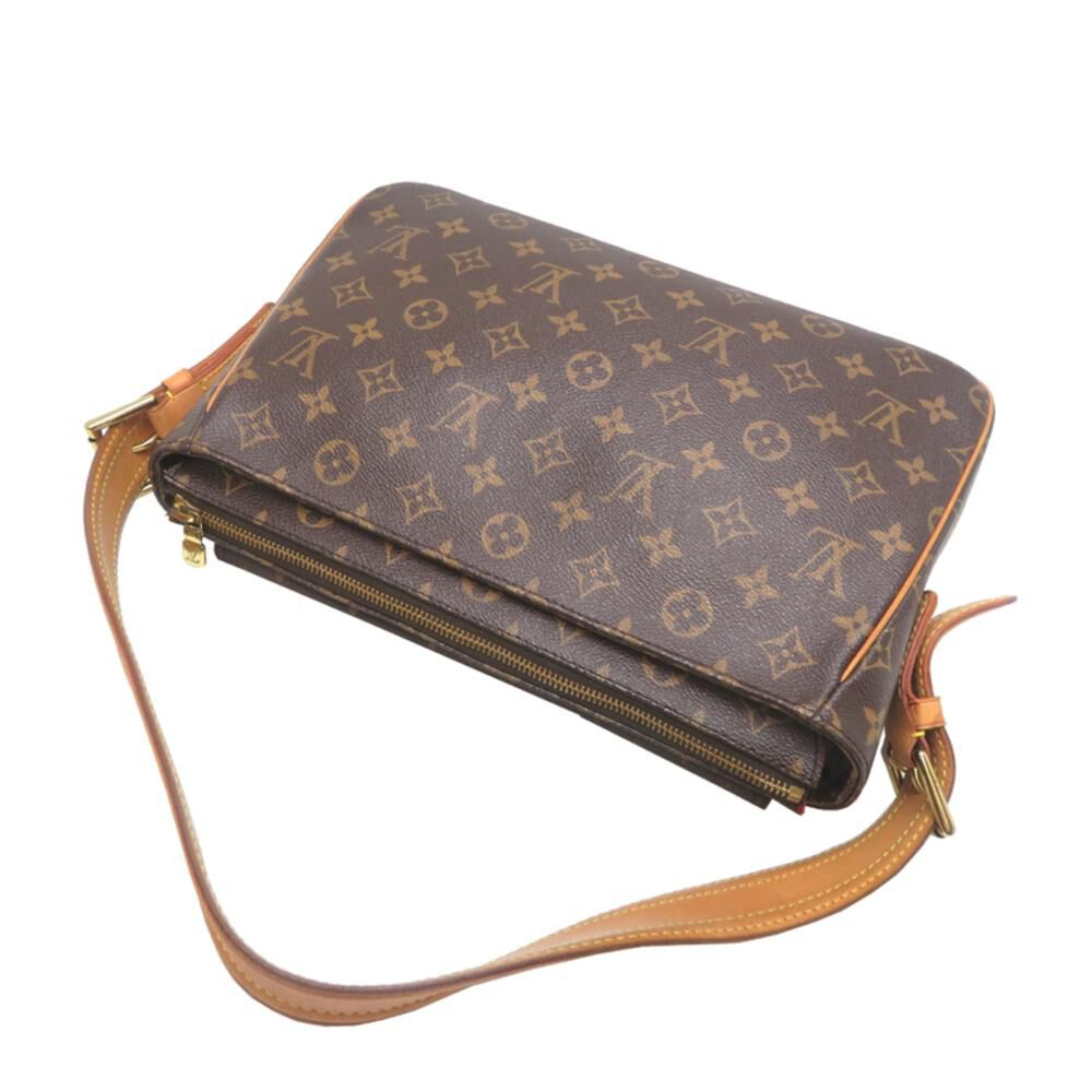 Louis Vuitton Shoulder Bags