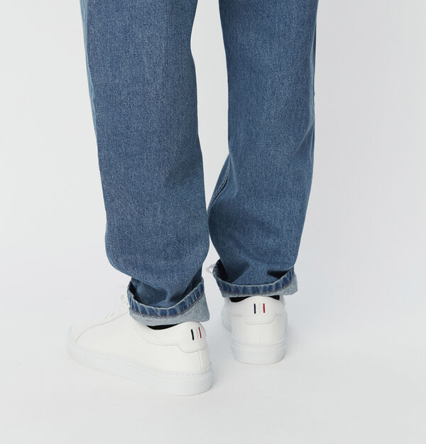 Theodor Leather Sneaker