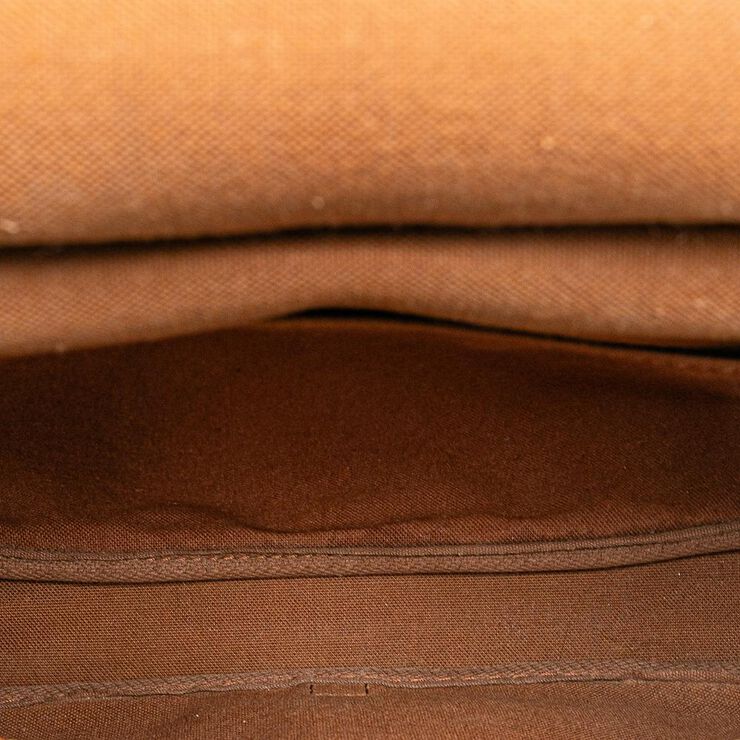 Louis Vuitton Saumur