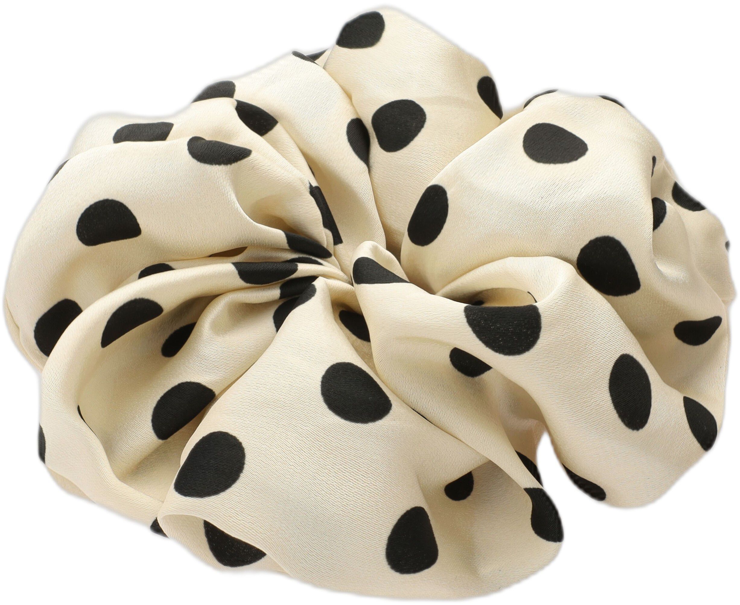 Scrunchie polka