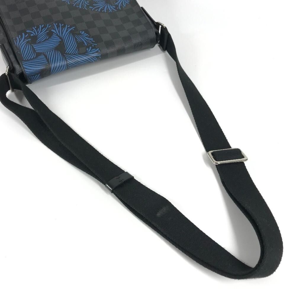 Louis Vuitton Messenger