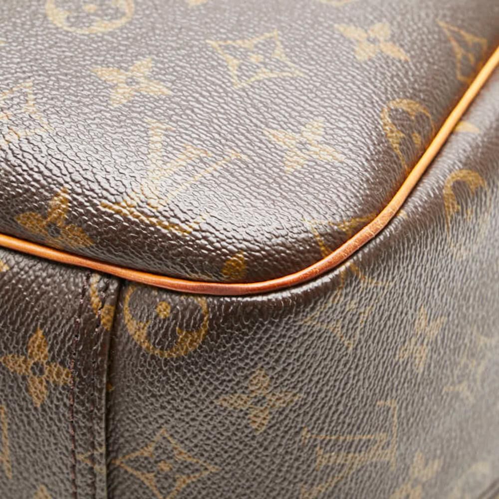 Louis Vuitton Excursion