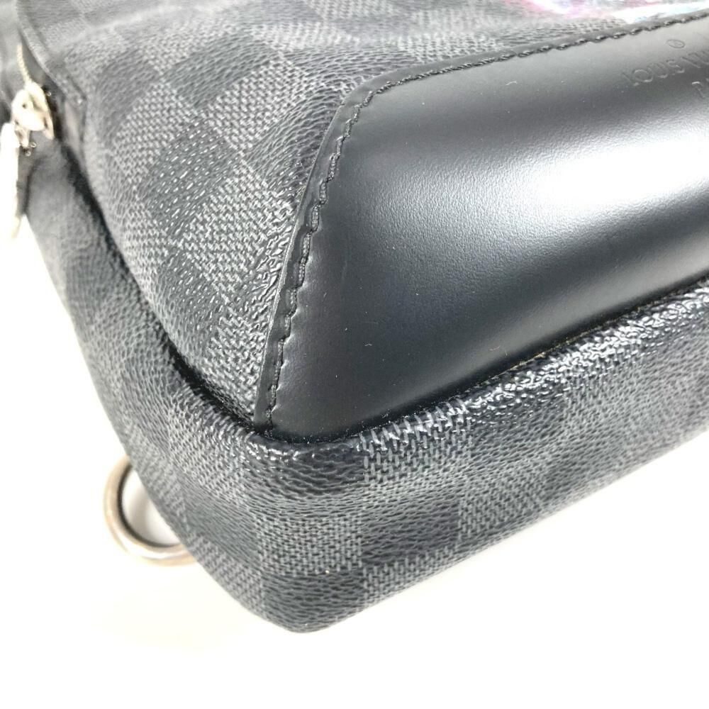 Louis Vuitton Shoulder Bags