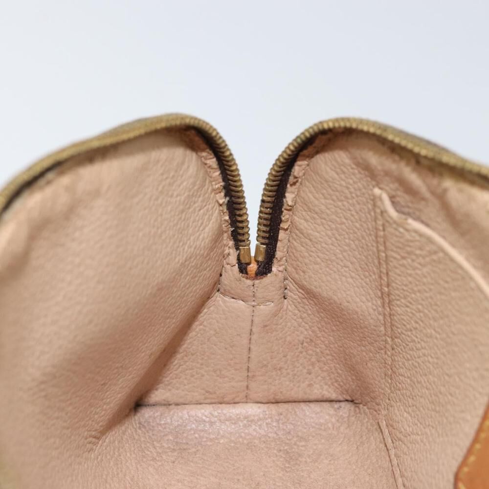 Louis Vuitton Pouch