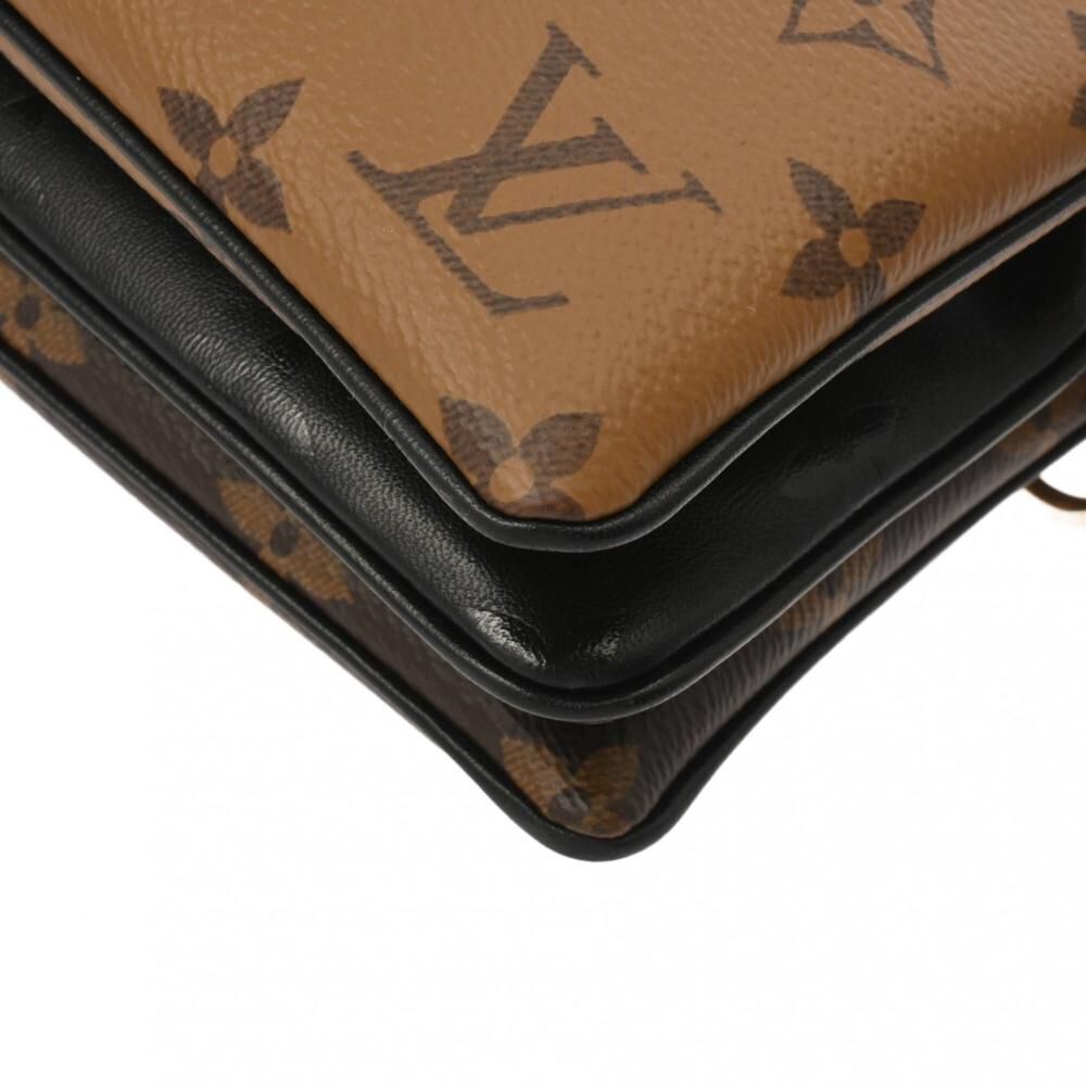 Louis Vuitton Clutch