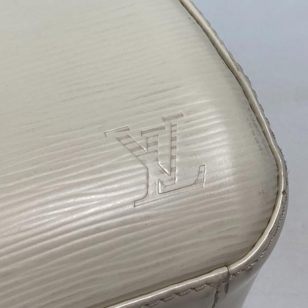 Louis Vuitton Jasmine