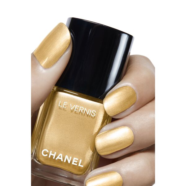 Nail Colour