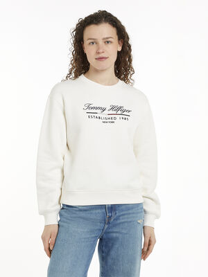 MDRN REG SCRIPT C-NK SWTSHRT