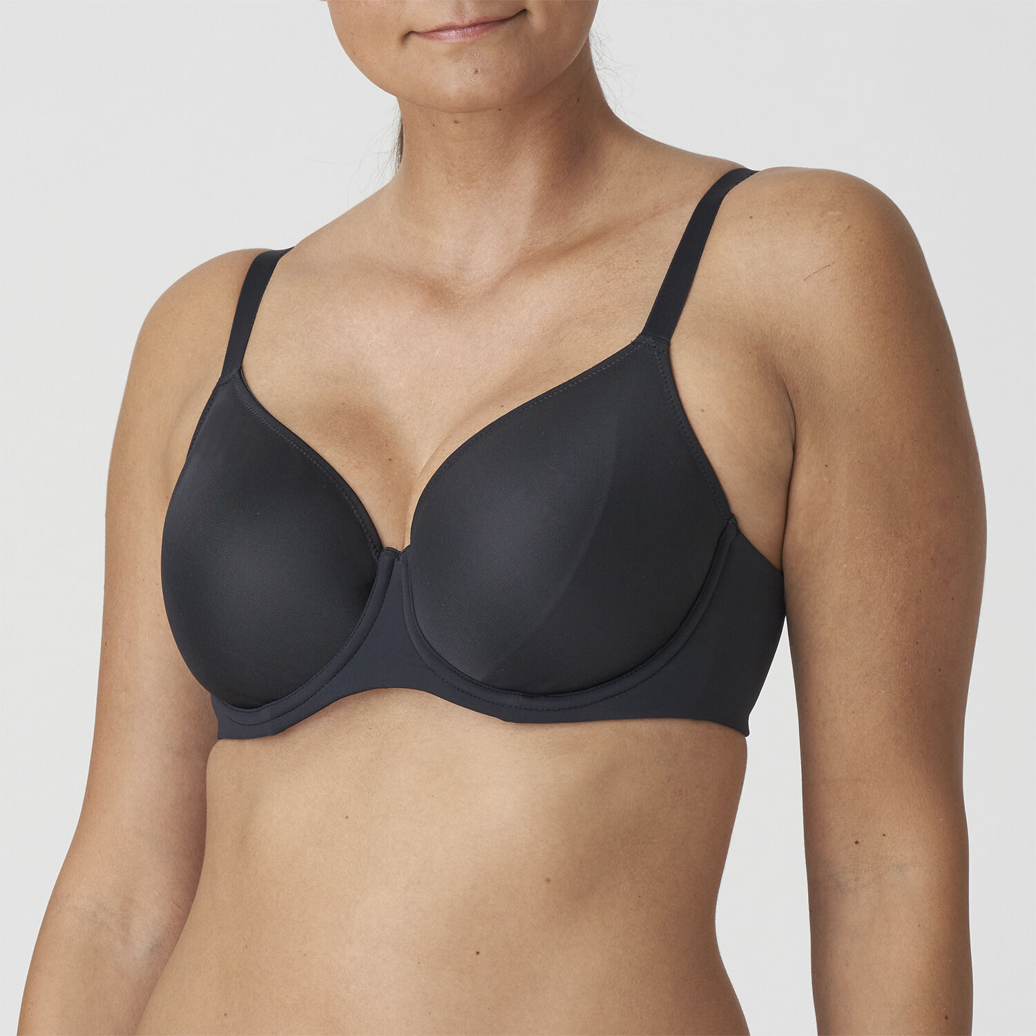 Figuras uvatteret bh uden syninger