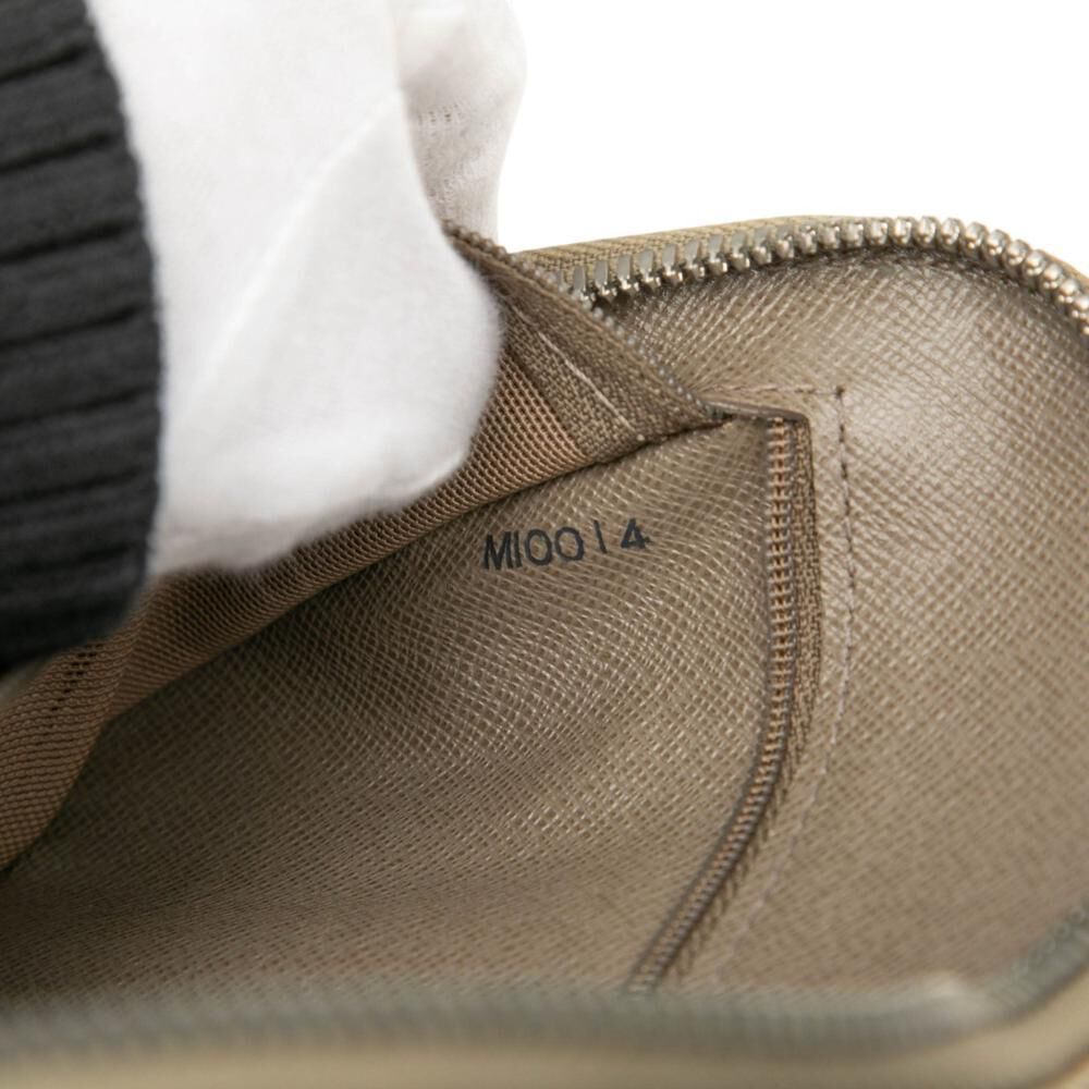 Louis Vuitton Damier Geant Associe