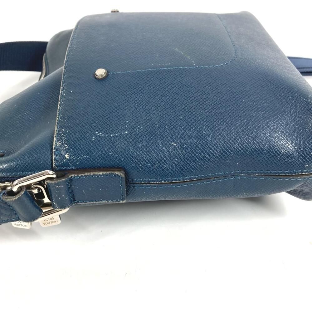 Louis Vuitton Crossbody Bag