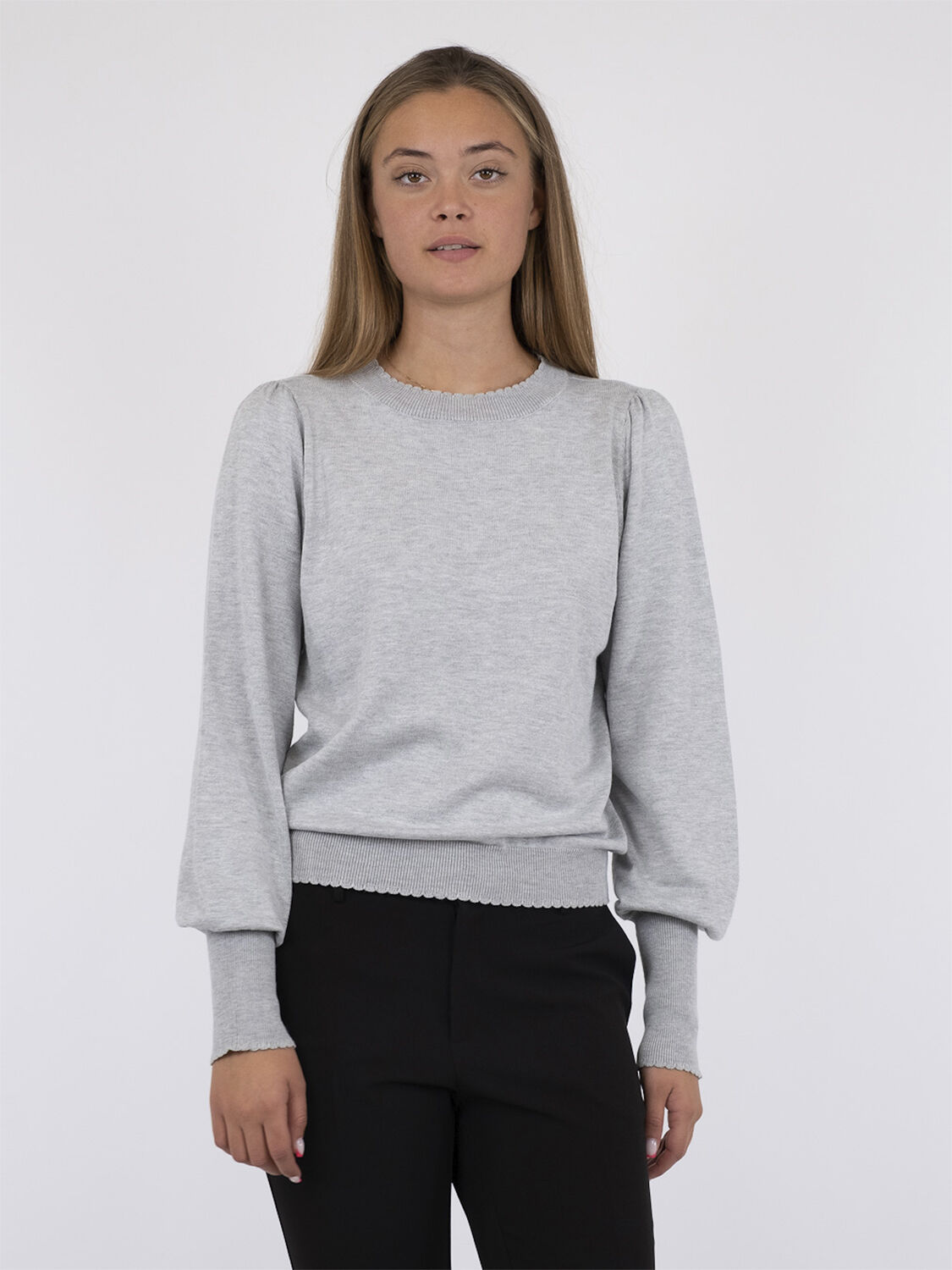 Magdalena Scallop Knit Blouse