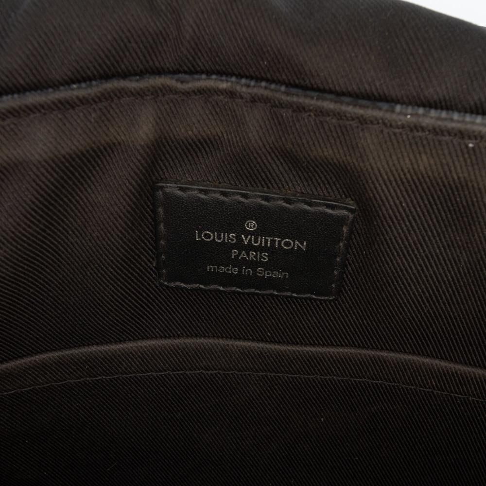 Louis Vuitton District