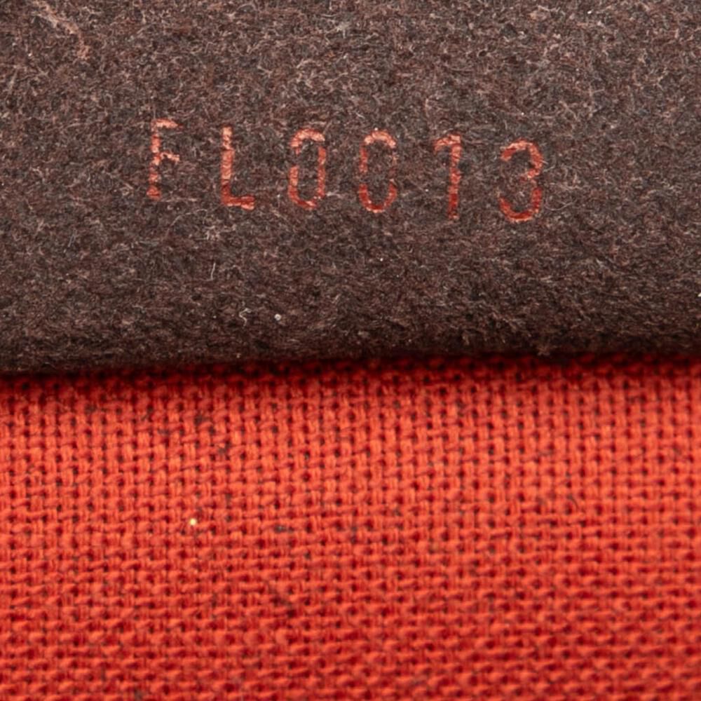 Louis Vuitton Navona