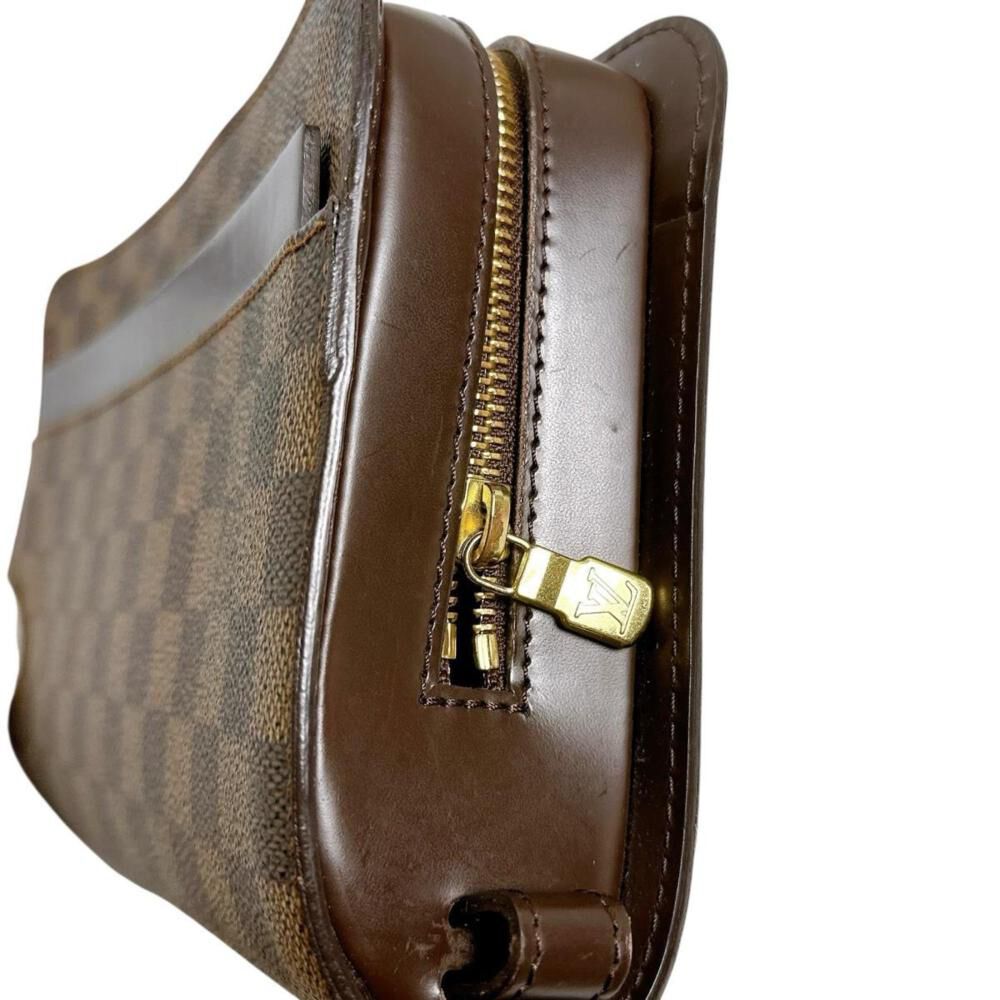 Louis Vuitton Clutch