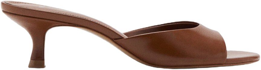 Pointed heel sandals