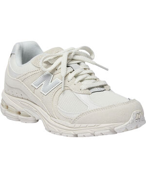 New Balance 2002R