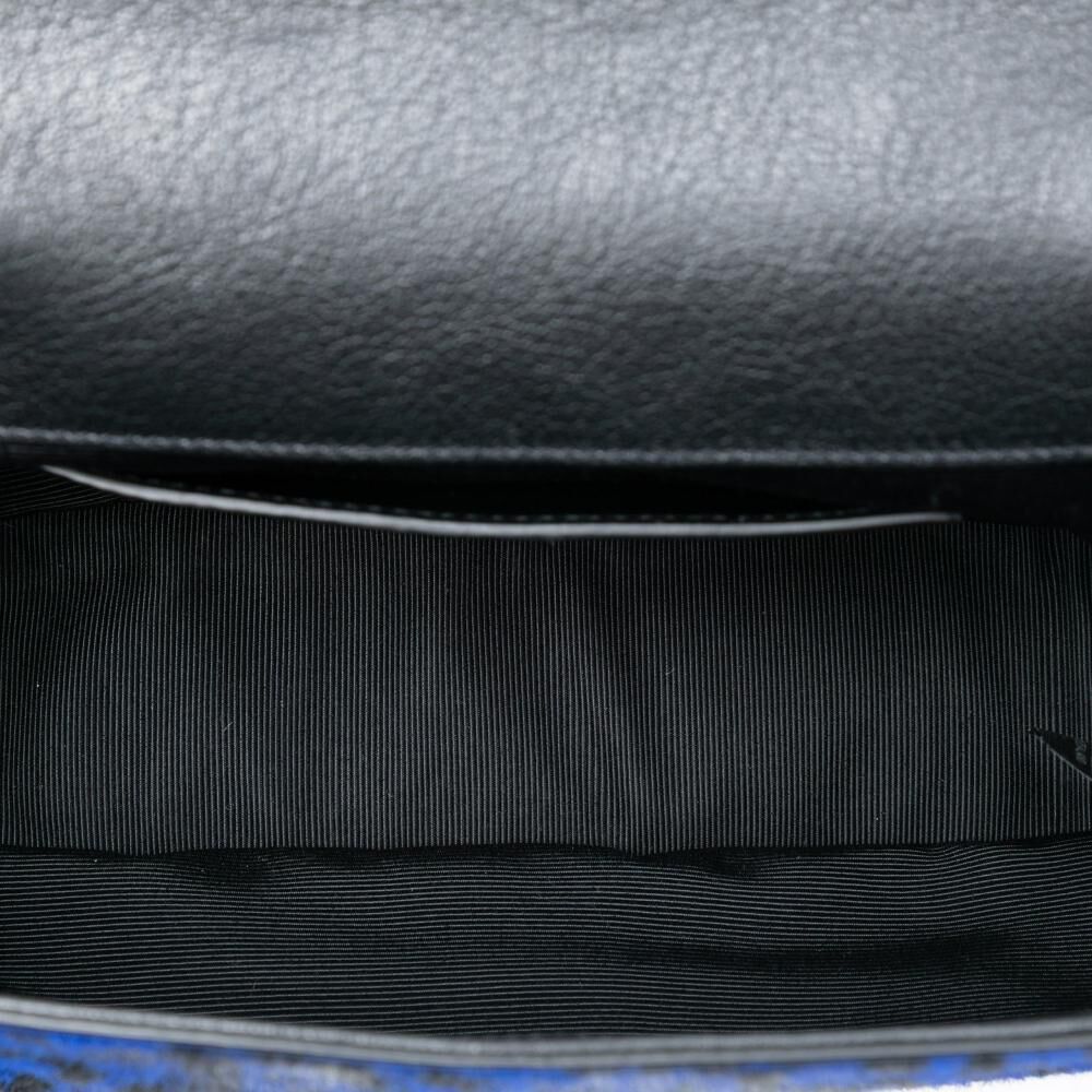 Yves Saint Laurent Shoulder Bag