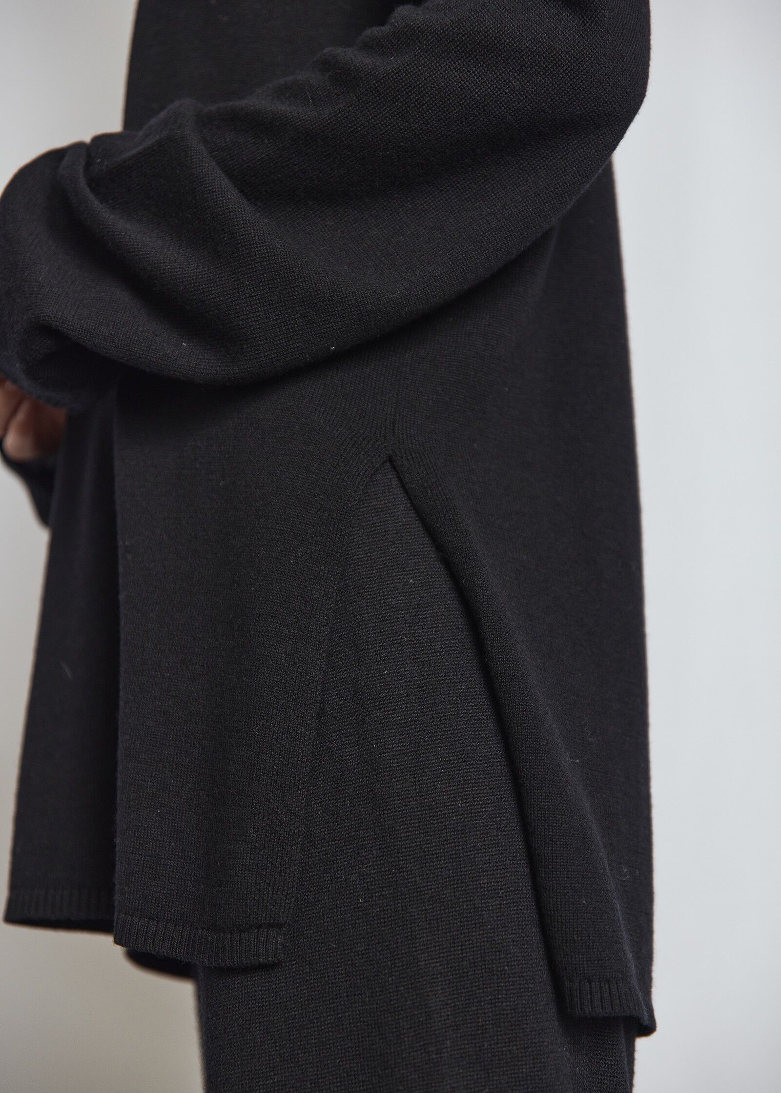 BS Guro Regular Fit Knitwear