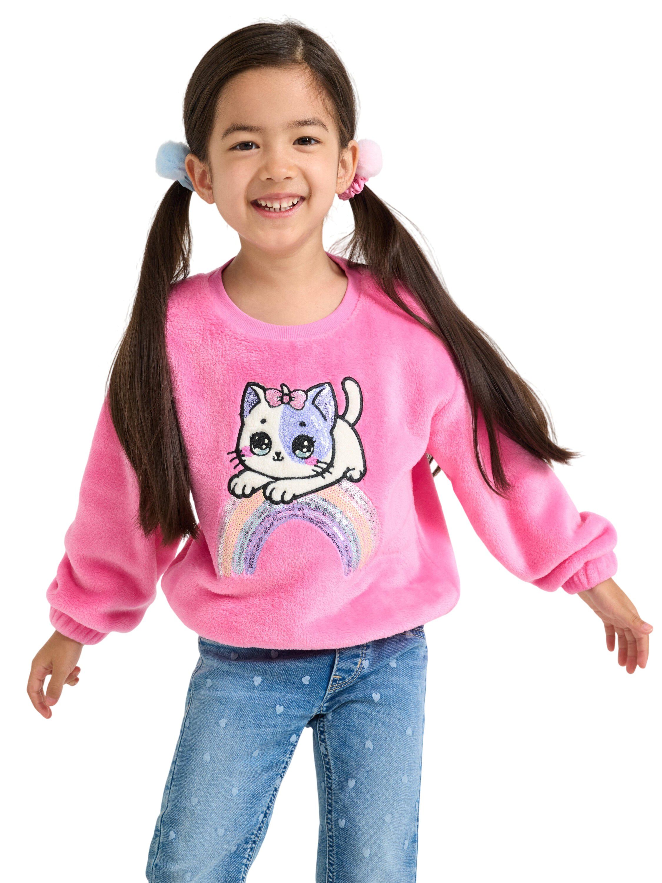 Comfy jumper in soft pile with a cr