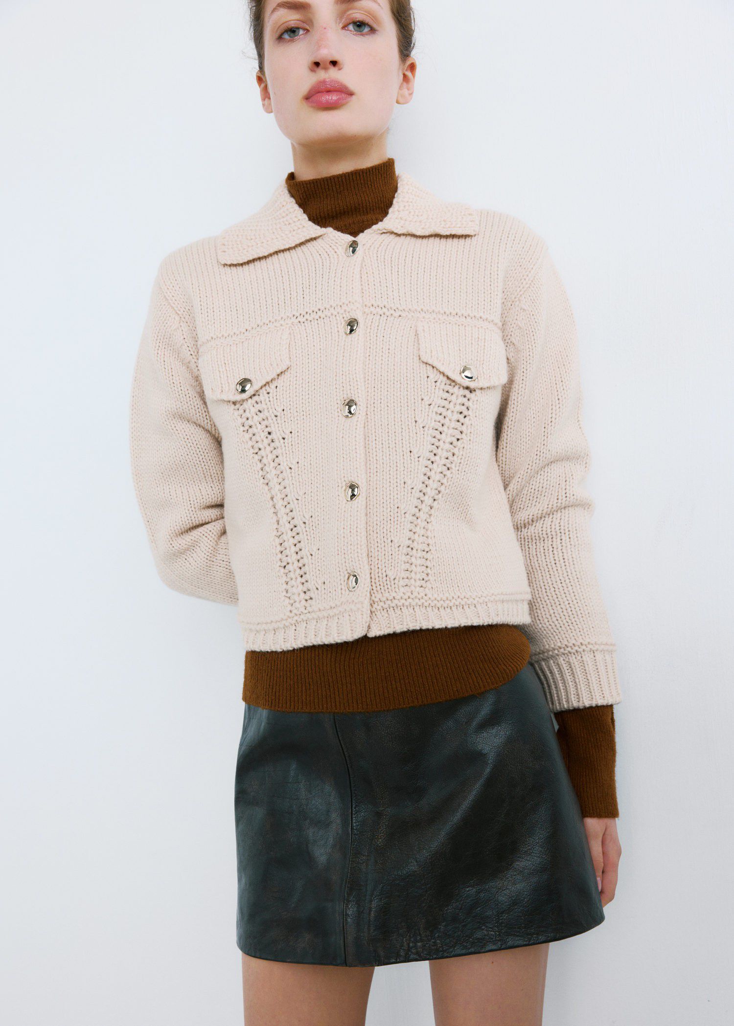 Knitted jacket with polo collar