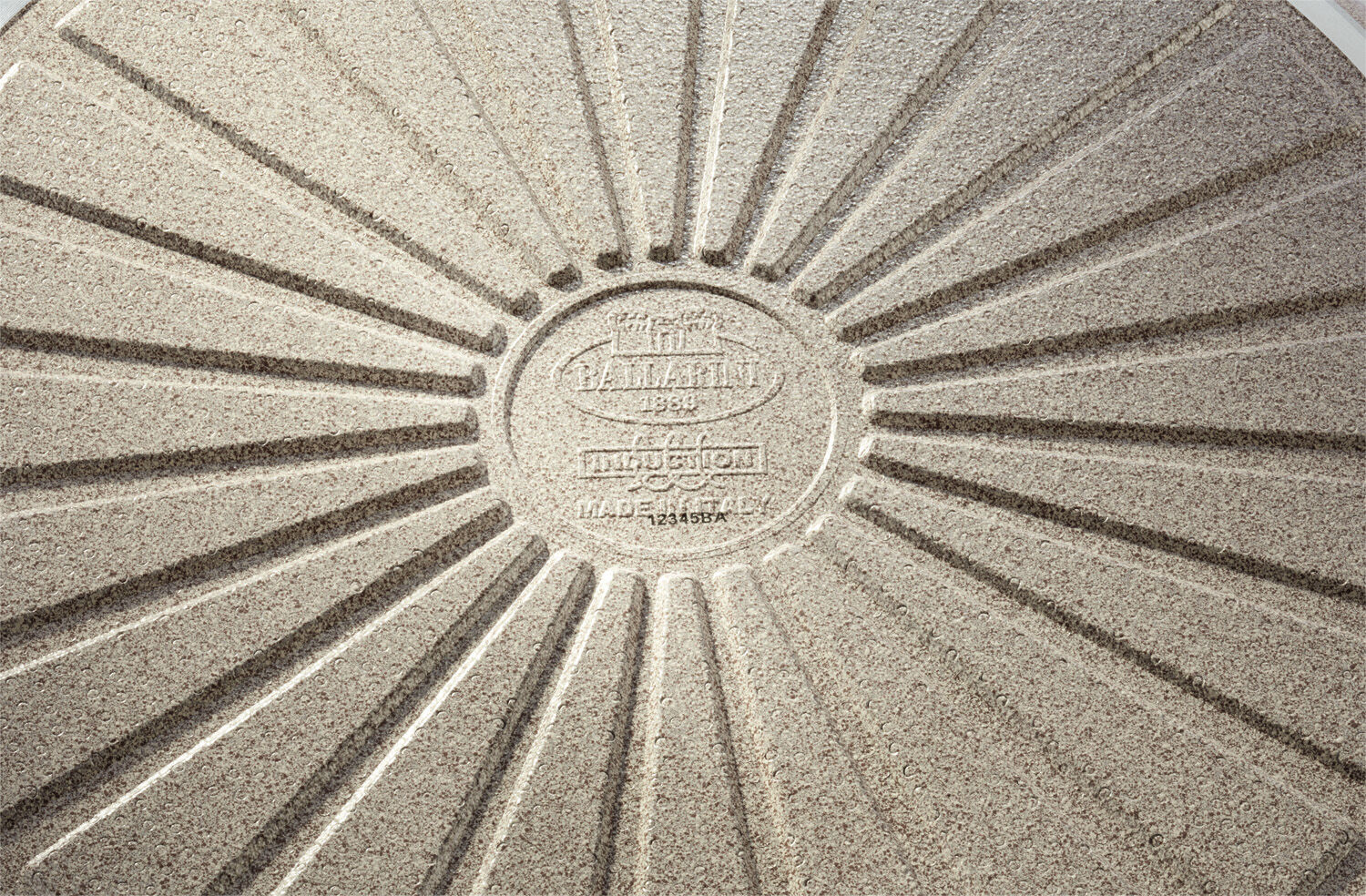 Ledro Wok 28 Beige Rund Aluminium