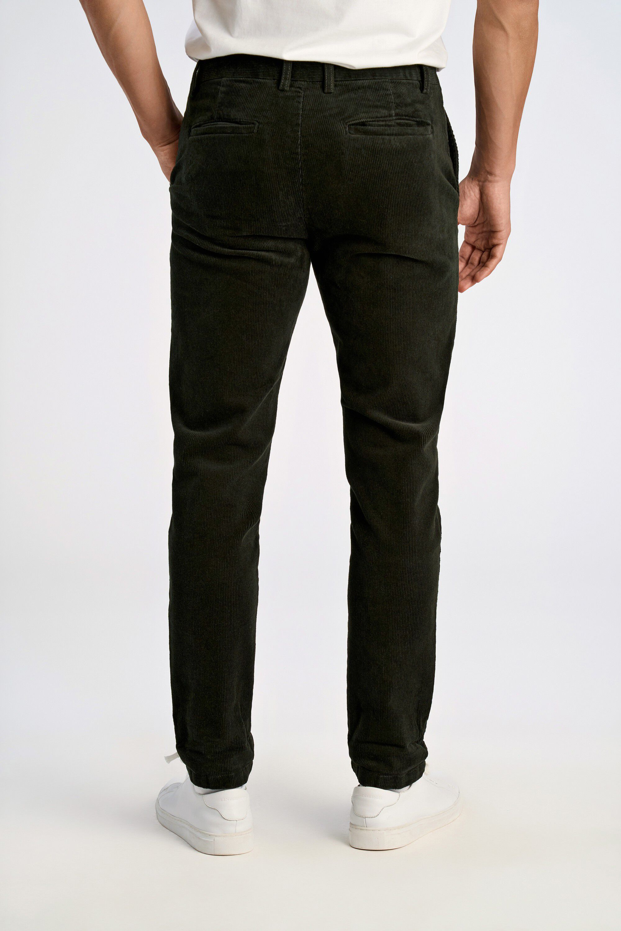 Cropped corduroy pants