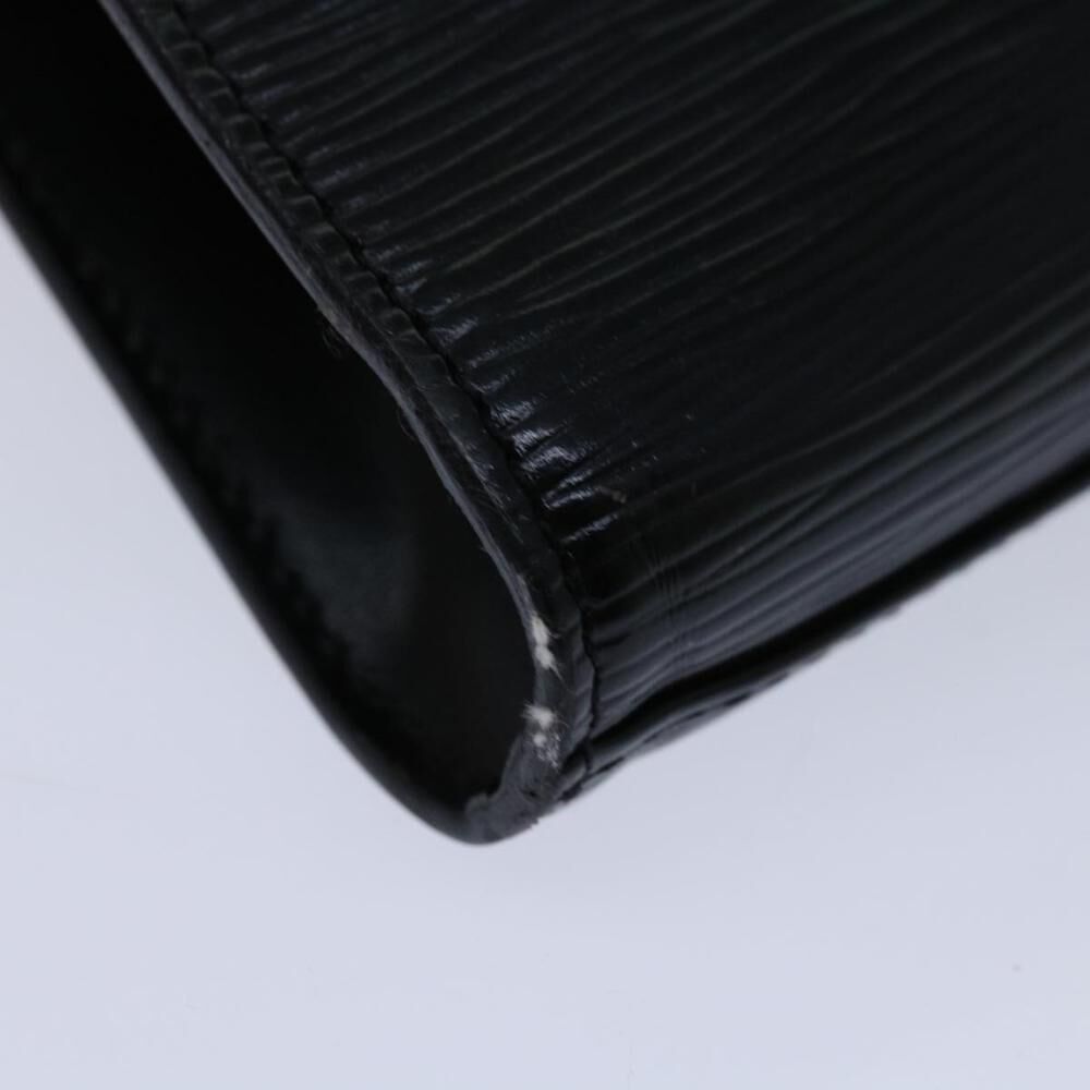 Louis Vuitton Clutch