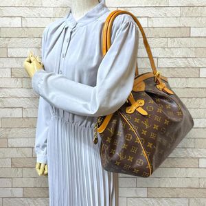 Louis Vuitton Tivoli