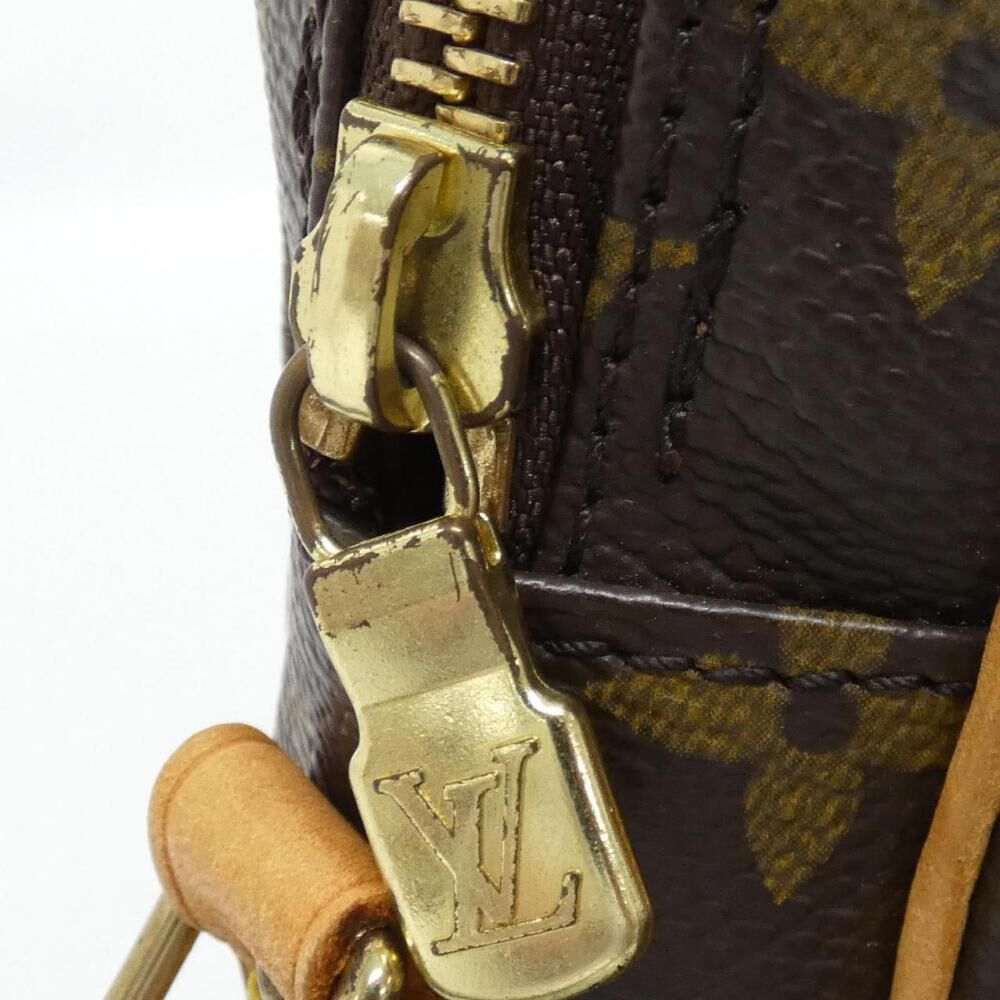 Louis Vuitton Shoulder Bags