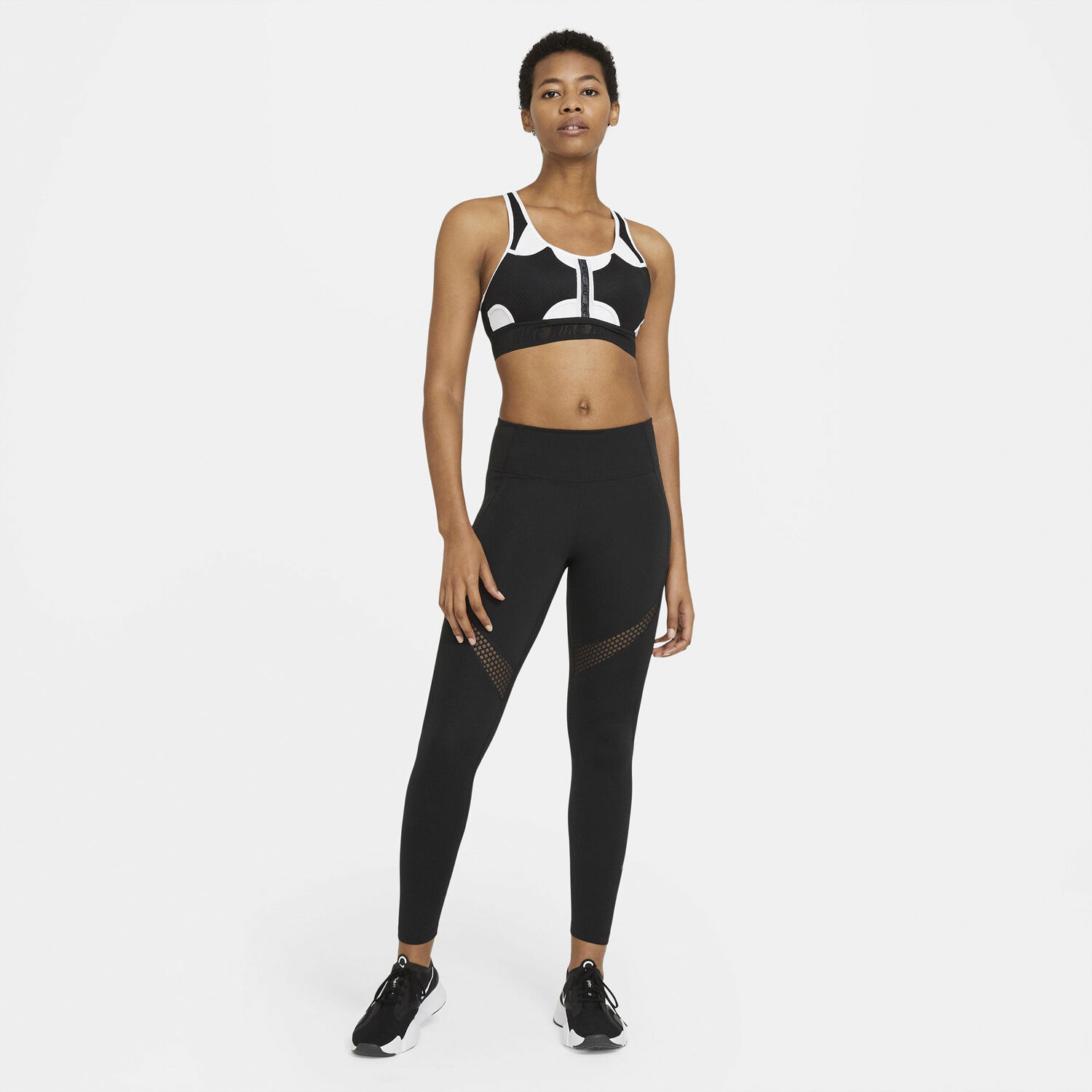 Swoosh UltraBreathe Medium-Support sports bh