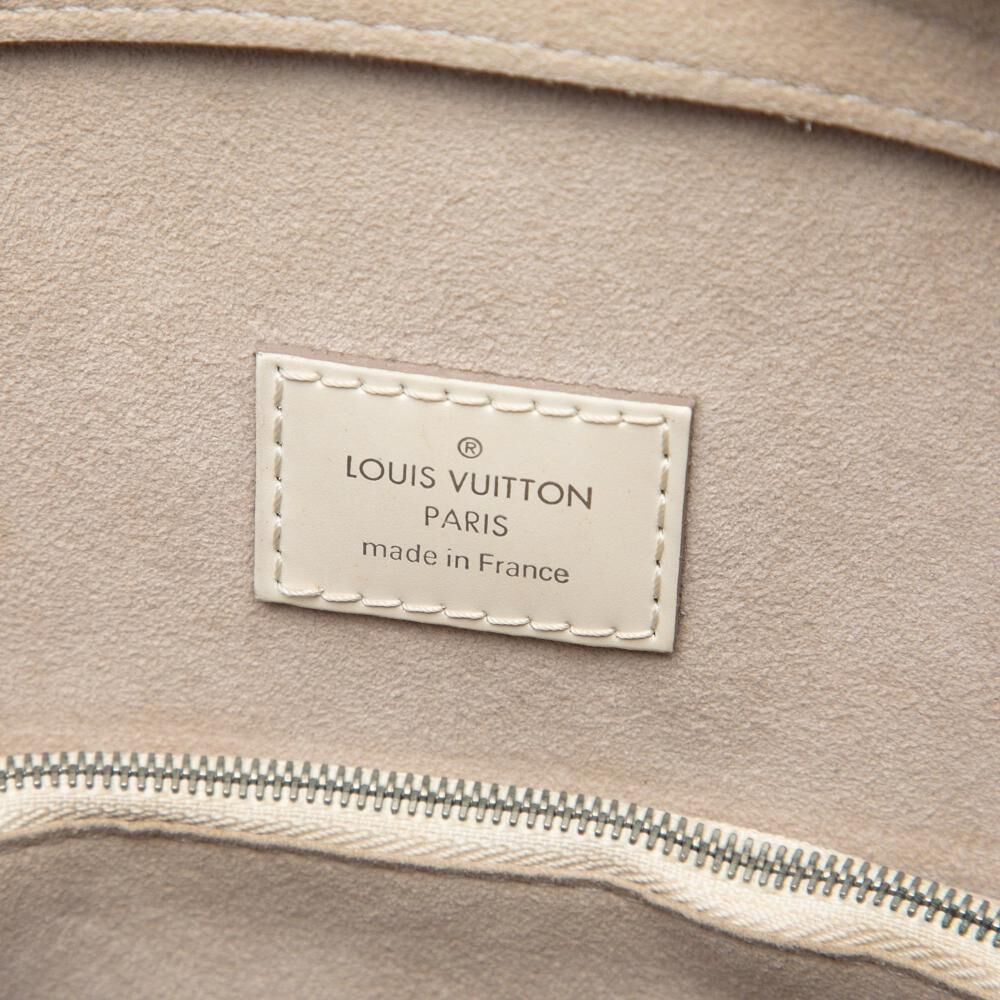 Louis Vuitton Pont Neuf