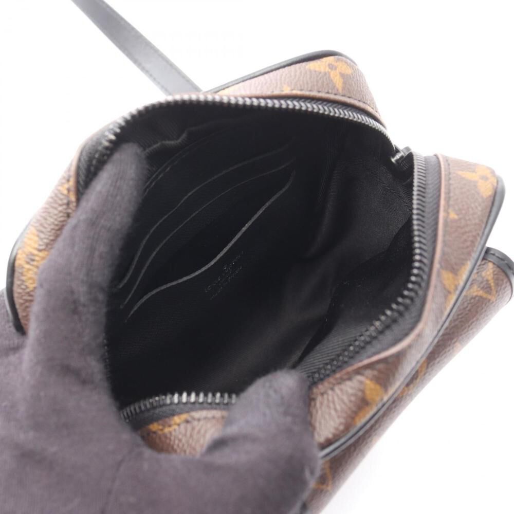 Louis Vuitton Messenger