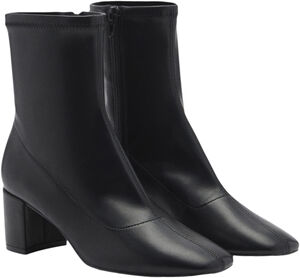 ANKLE BOOTS. -- CAMILO