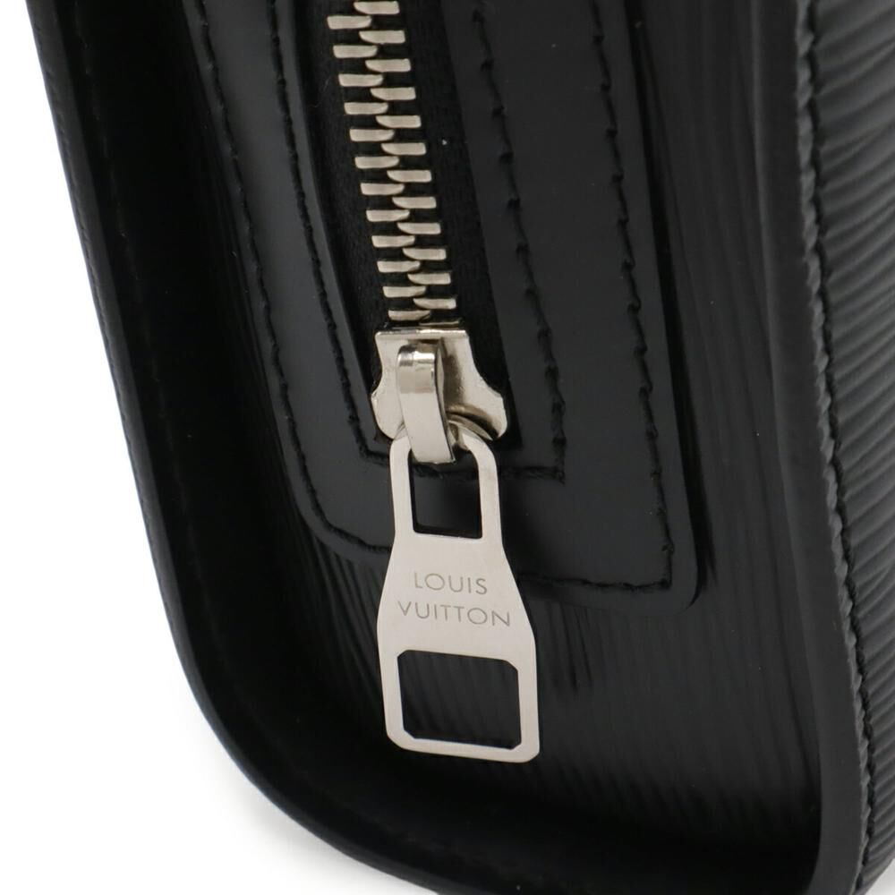 Louis Vuitton Clutch