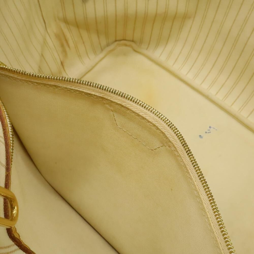 Louis Vuitton Neverfull