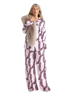 Mjuka byxor i satin med extra vida