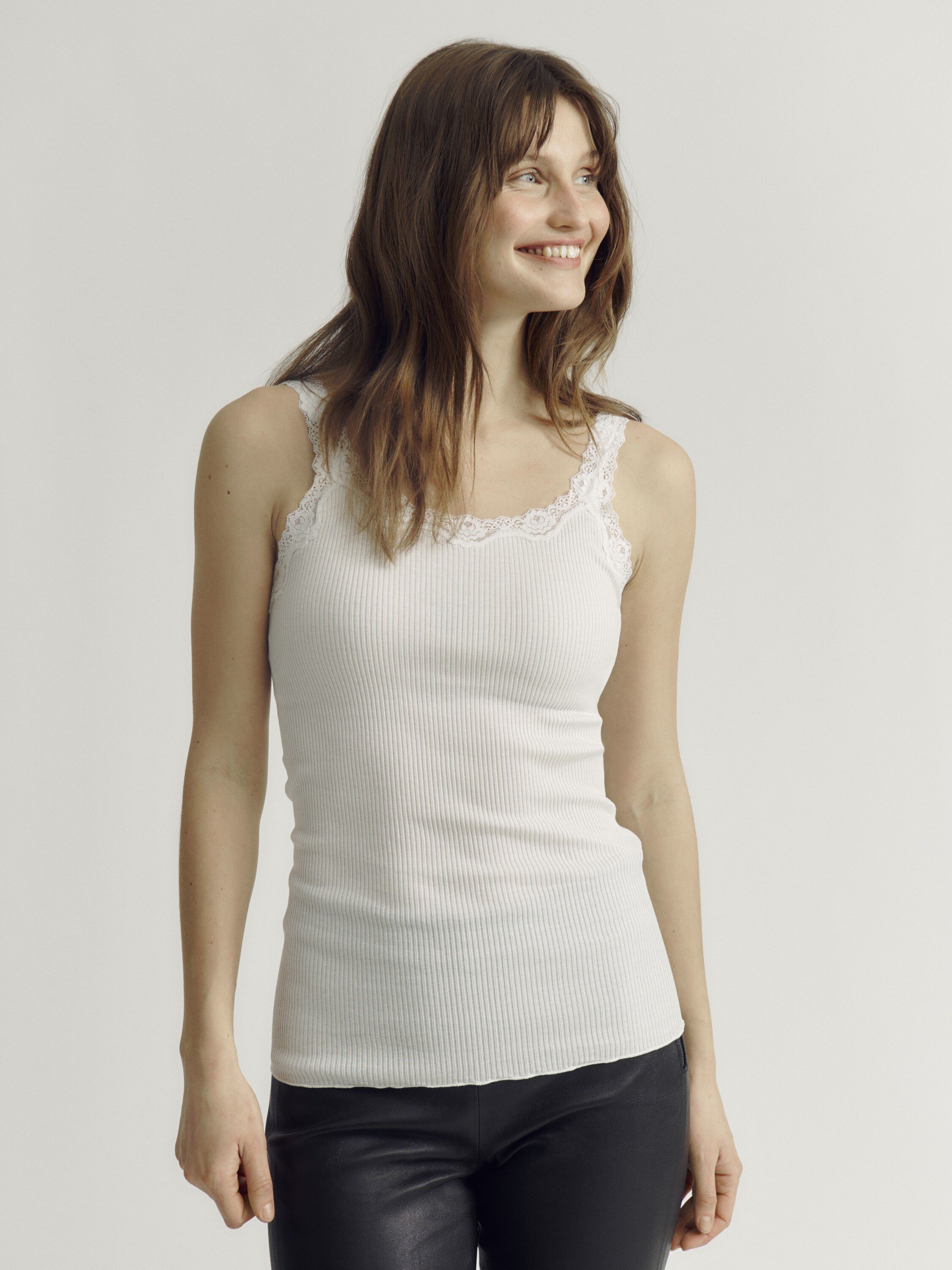 RWBabette Silk SL Deep Back Lace Top