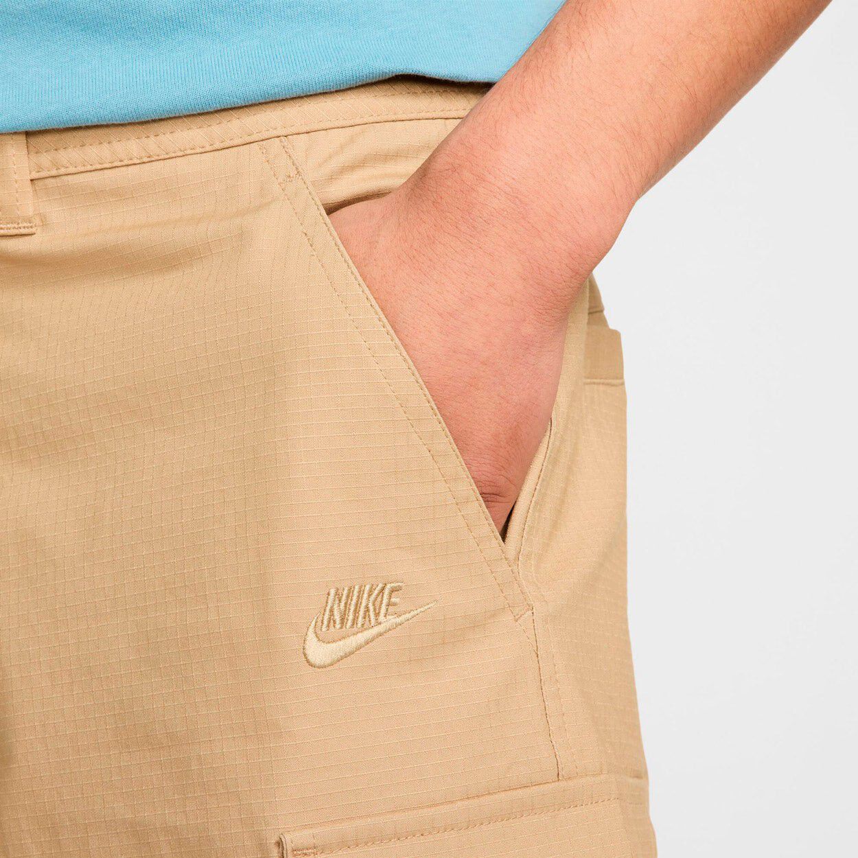 Club Woven Cargo Shorts