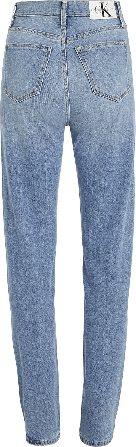 Slim straight jeans