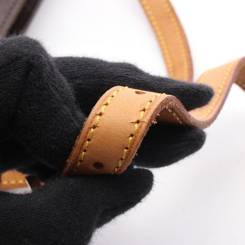 Louis Vuitton Shoulder Bags