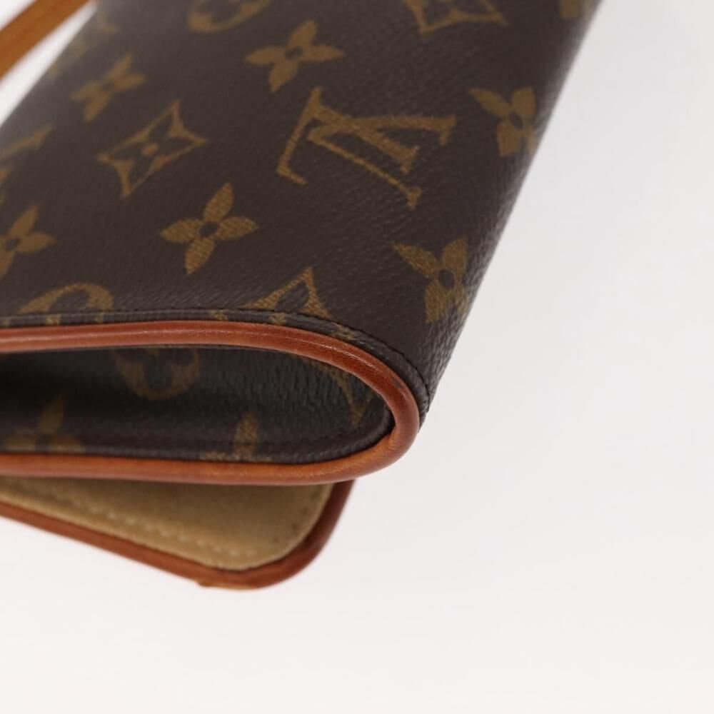 Louis Vuitton Twin Pochette
