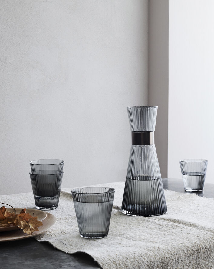 GC Mouthblown Vandkaraffel 1,0 l smoke