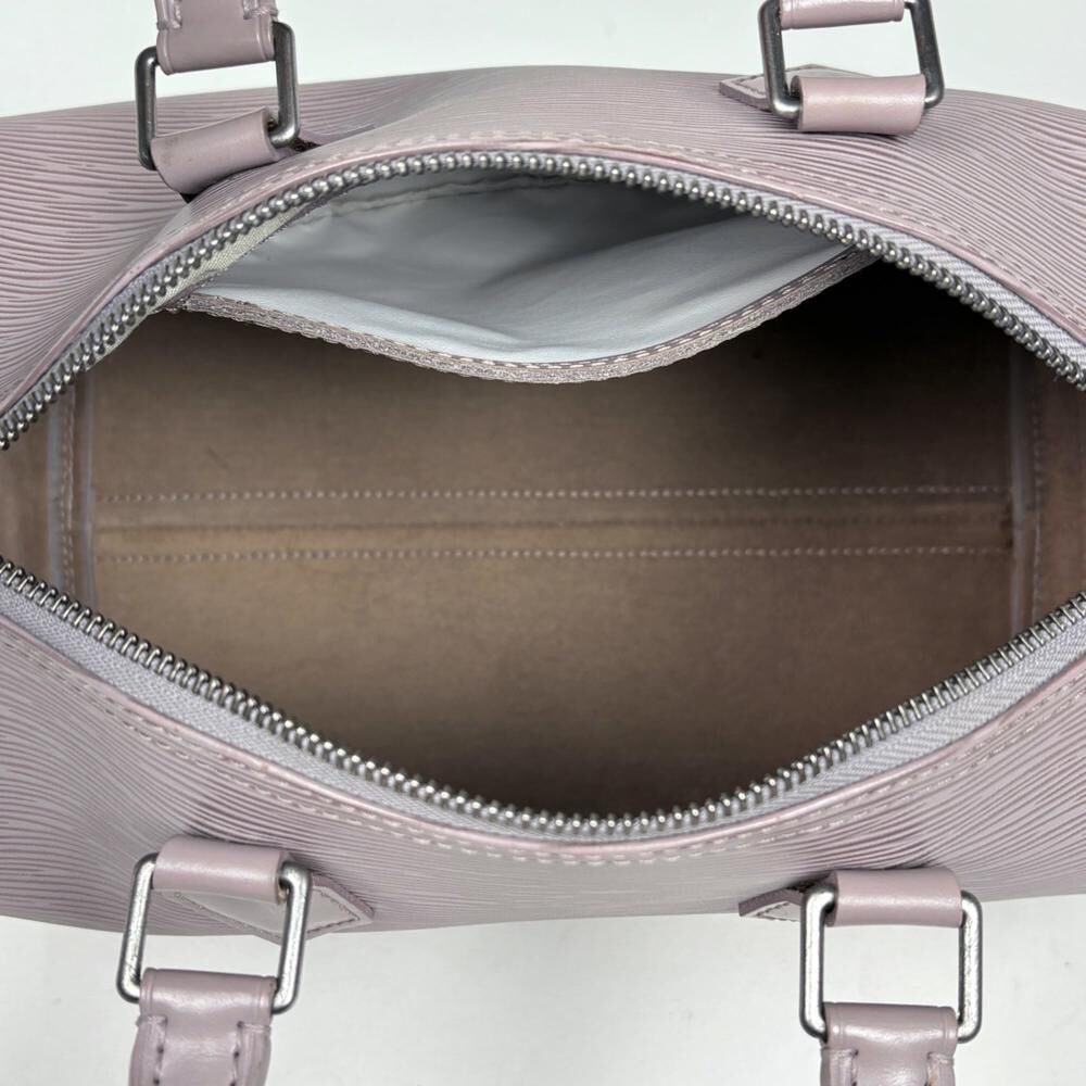 Louis Vuitton Speedy