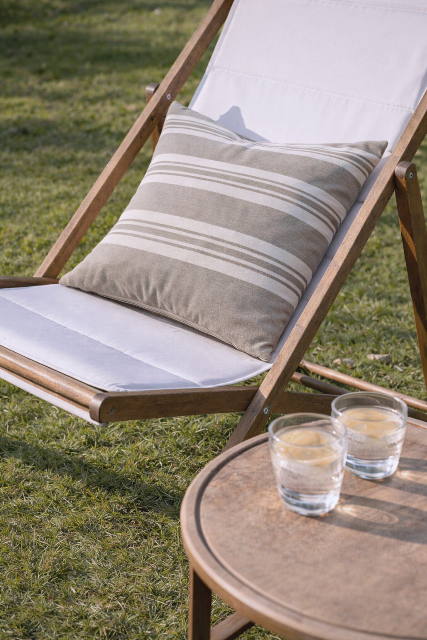 Fossflakes udend&oslash;rspude 50x50 cm. Gr&aring; stribet