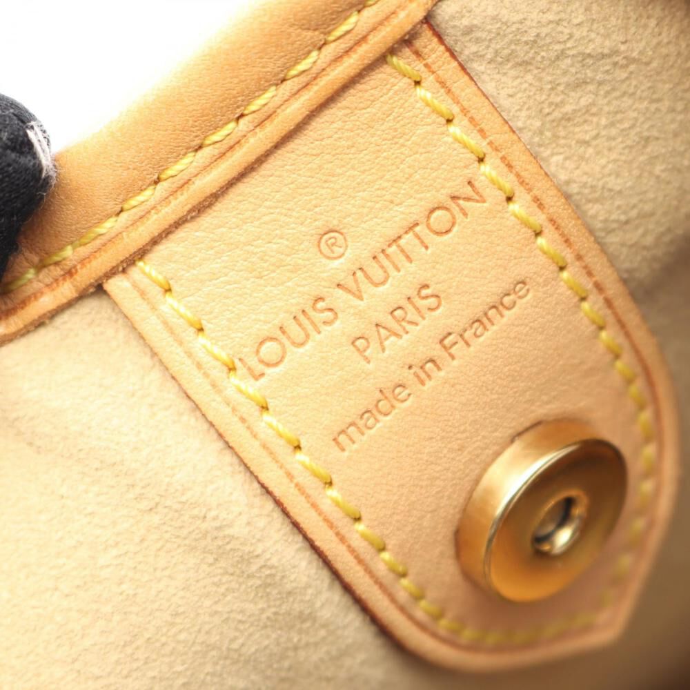 Louis Vuitton Shoulder Bags