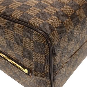 Louis Vuitton Nolita